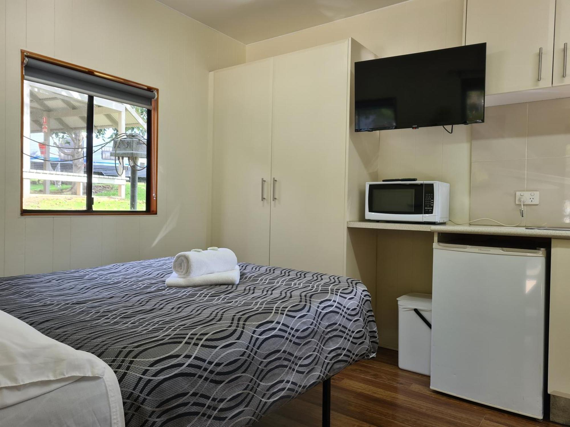 Mallacoota'S Shady Gully Caravan Park Экстерьер фото