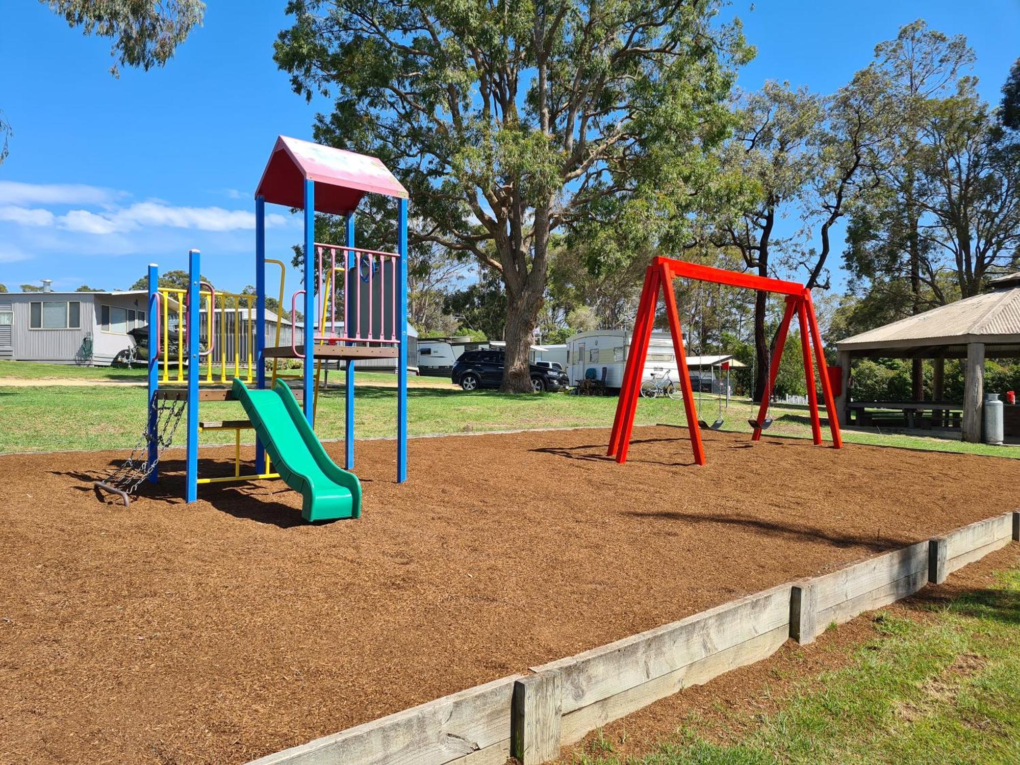 Mallacoota'S Shady Gully Caravan Park Экстерьер фото