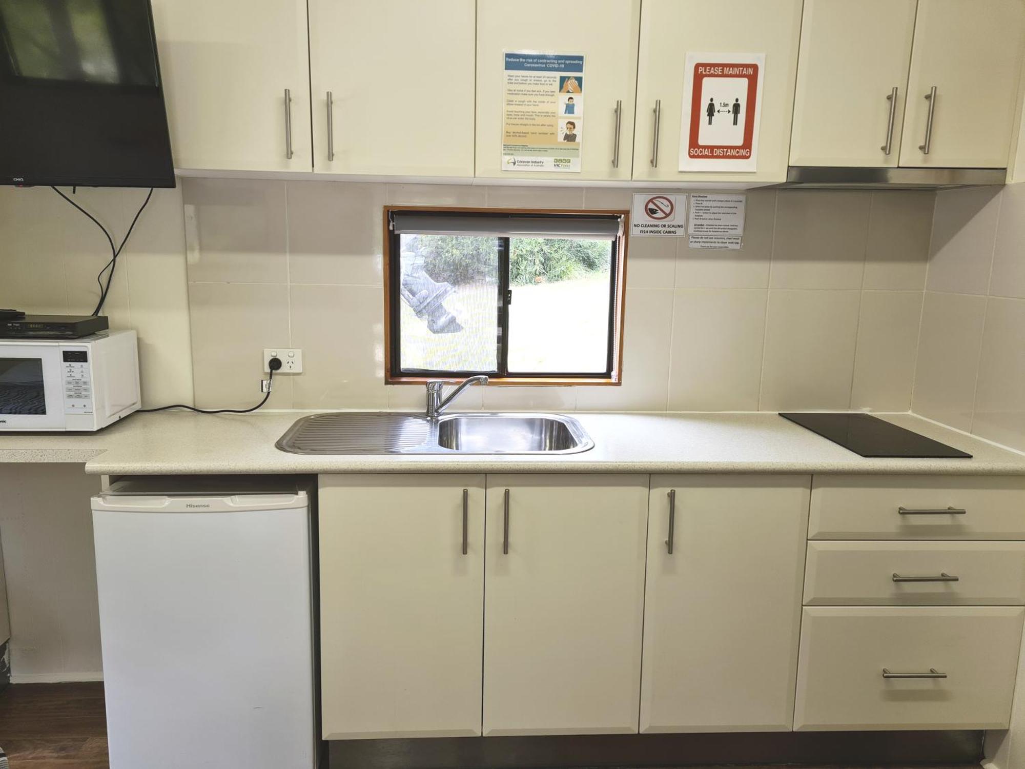 Mallacoota'S Shady Gully Caravan Park Экстерьер фото